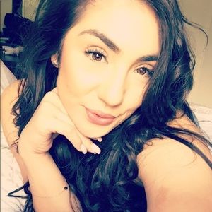 Meet your Posher, Dani